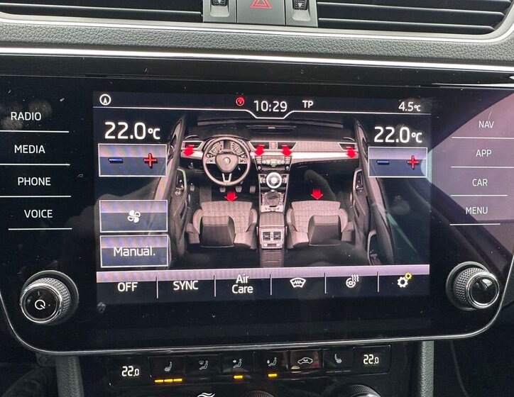 Škoda Superb Kombi 2,0 l 110 kw