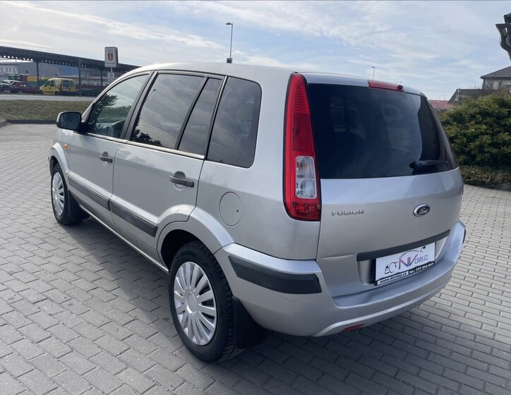Ford Fusion Kombi 1,4 l 59 kw