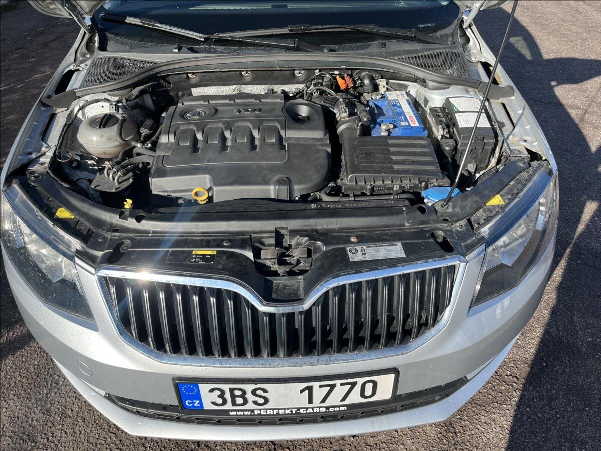 Škoda Octavia Kombi 1,6 l 77 kw