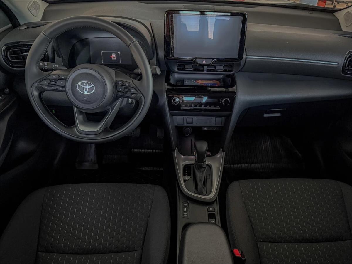 Toyota Yaris Cross SUV 1,5 l 85 kw