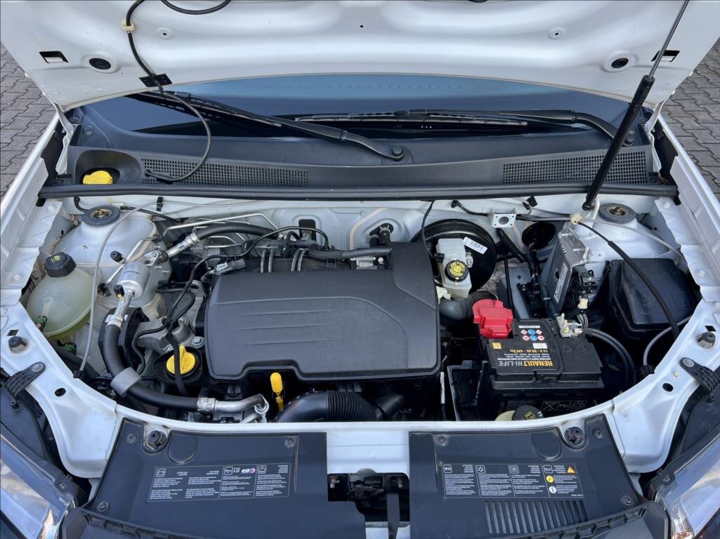 Dacia Sandero Hatchback 1,1 l 55 kw