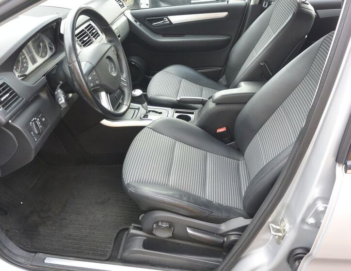 Mercedes-Benz Třídy B 8