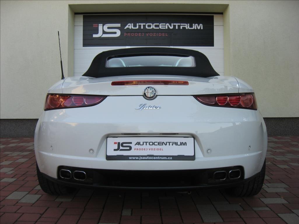 Alfa Romeo Spider Kabriolet 2,2 l 136 kw