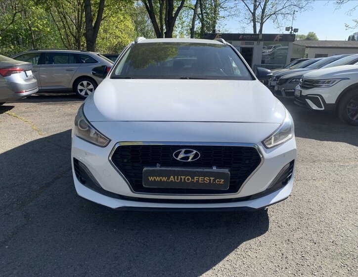 Hyundai i30 Kombi 1,4 l 103 kw
