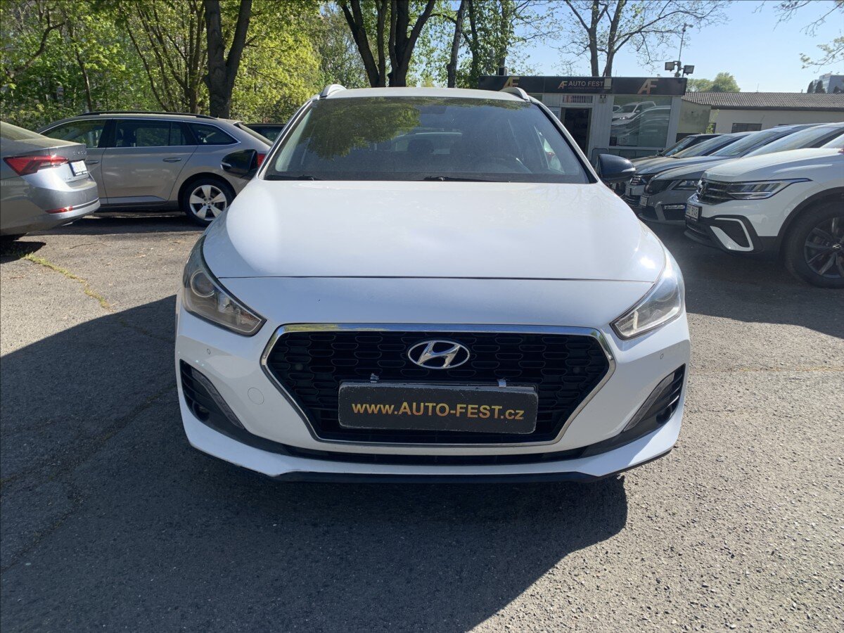 Hyundai i30 Kombi 1,4 l 103 kw