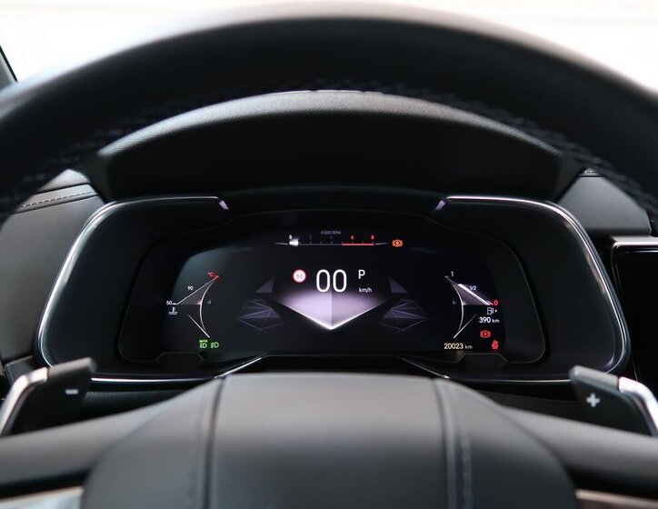 DS Automobiles DS7 Crossback 25