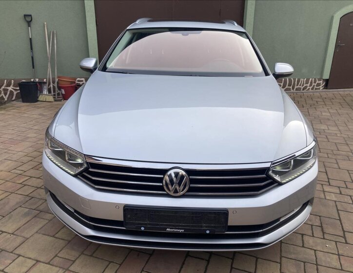 Volkswagen Passat Kombi 1,4 l 110 kw