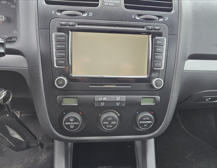 Volkswagen Golf Kombi 2,0 l 103 kw