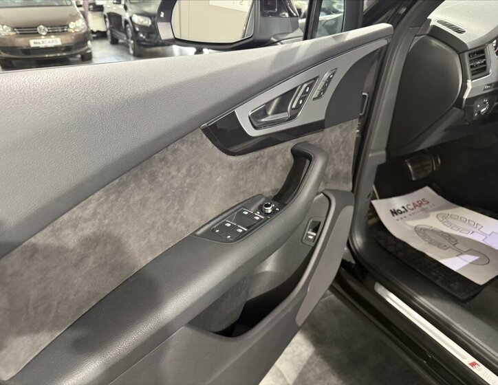 Audi Q7 SUV / Terénní 3,0 l 200 kw