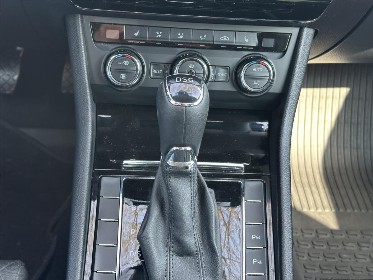 Škoda Superb Kombi 2,0 l 110 kw