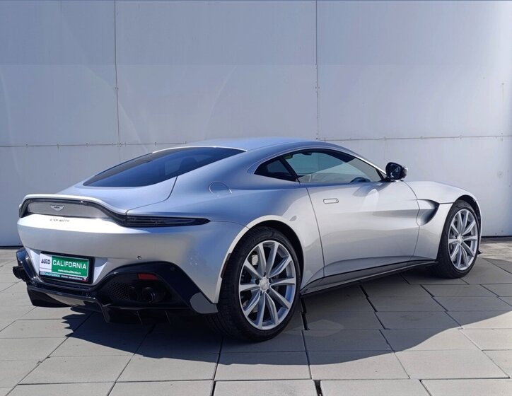 Aston Martin V8 Vantage Kupé 4,0 l 375 kw