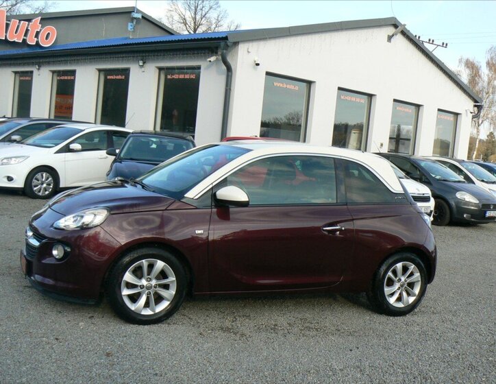 Opel Adam Hatchback 1,2 l 51 kw