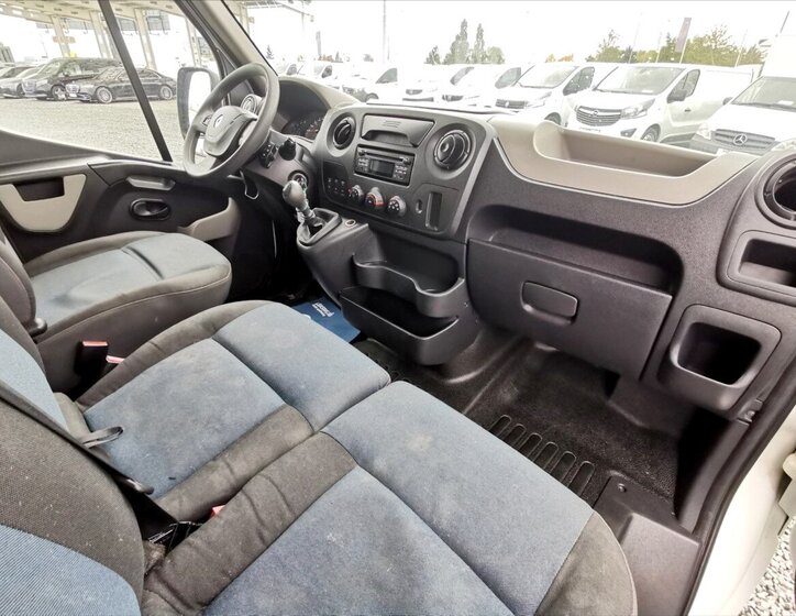 Renault Master Valník 2,3 l 120 kw