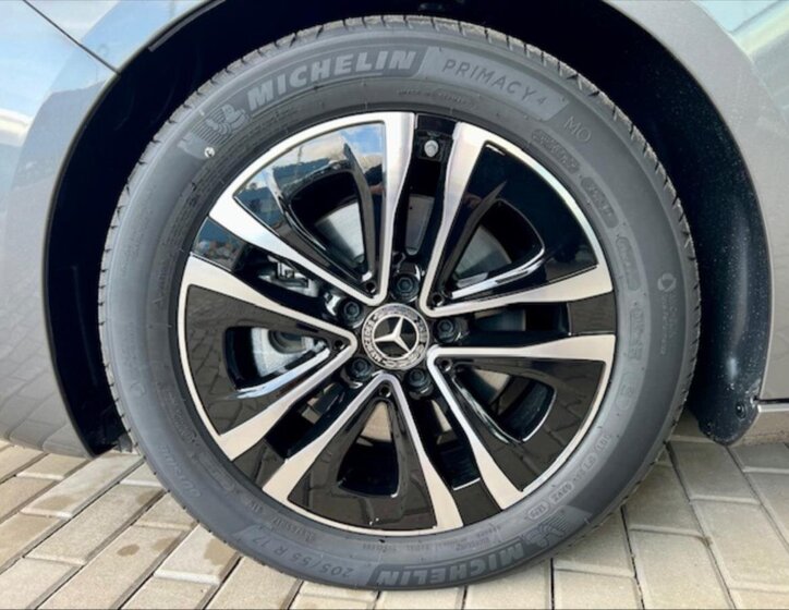 Mercedes-Benz Třídy B 8