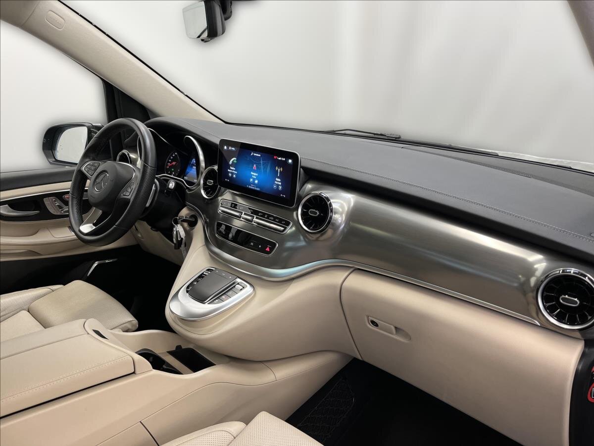 Mercedes-Benz Třídy V MPV 2,0 l 174 kw