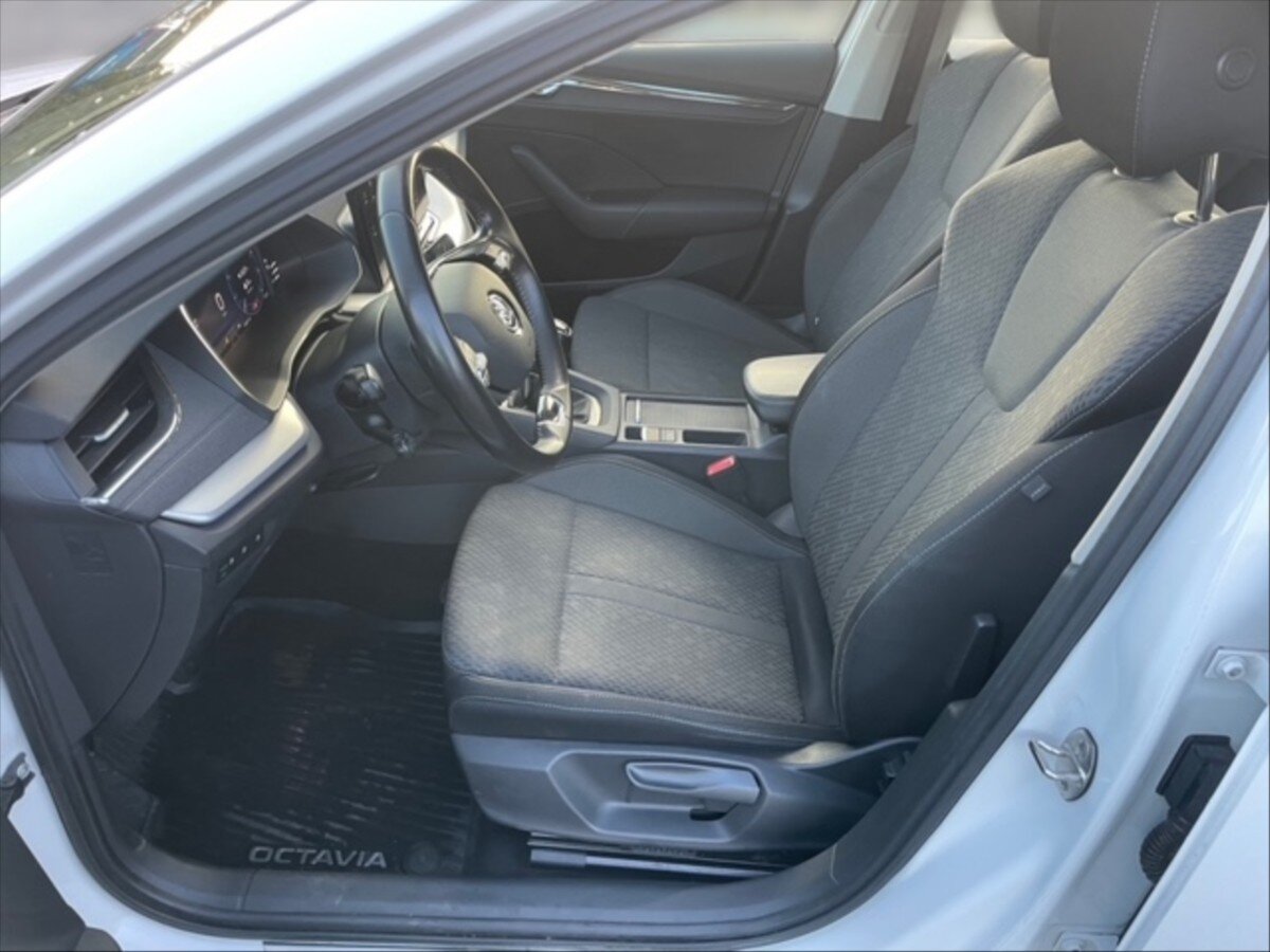 Škoda Octavia Kombi 2,0 l 85 kw