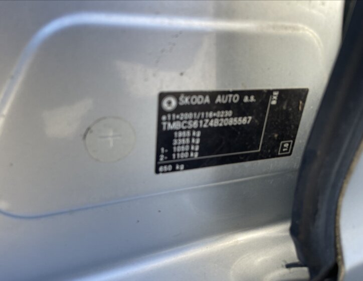 Škoda Octavia Sedan / Limuzína 1,9 l 77 kw