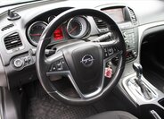 Opel Insignia 13