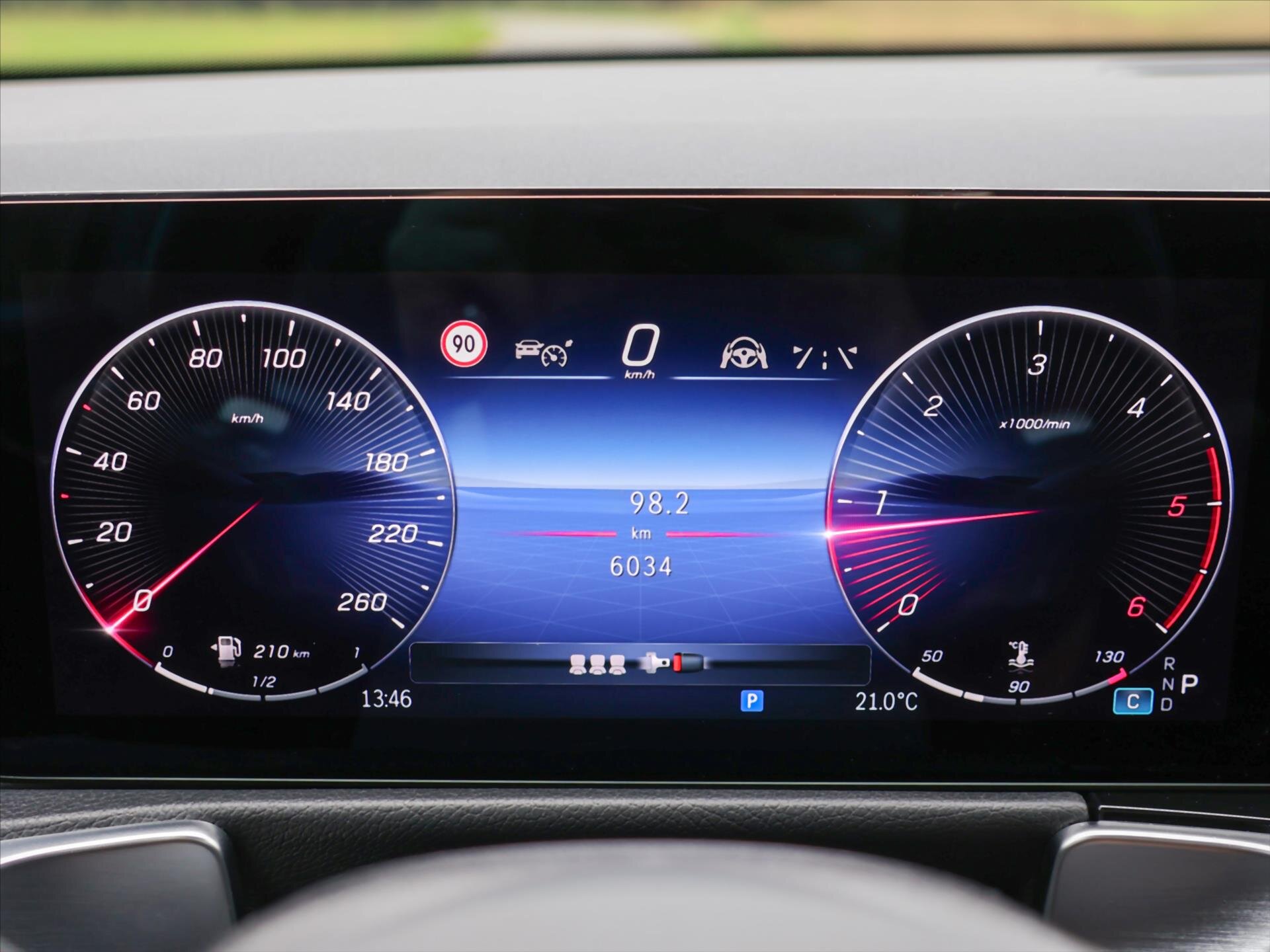 Mercedes-Benz GLB SUV 2,0 l 110 kw