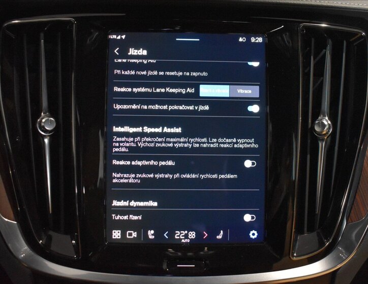 Volvo V60 Kombi 2,0 l 145 kw