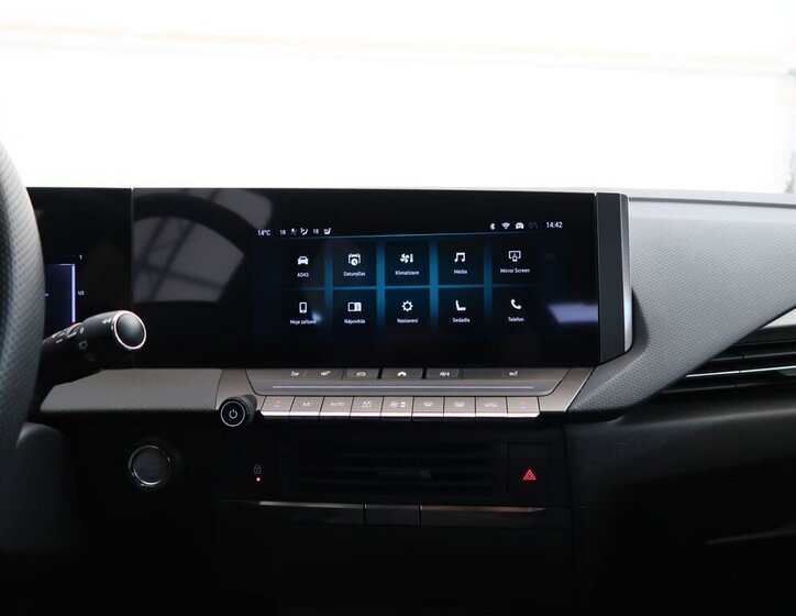 Opel Astra Hatchback 1,2 l 96 kw