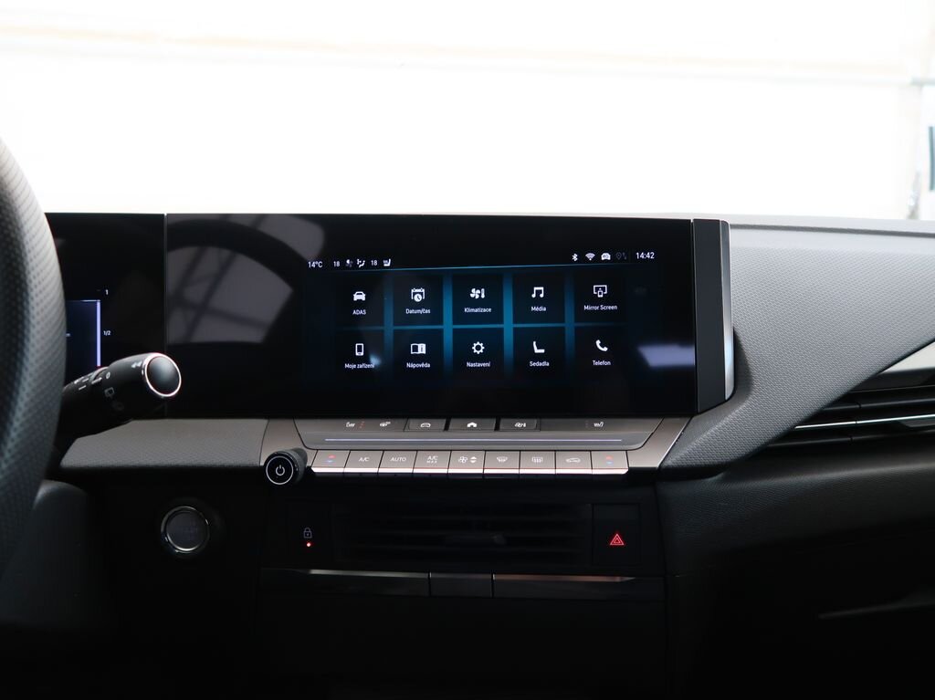 Opel Astra Hatchback 1,2 l 96 kw