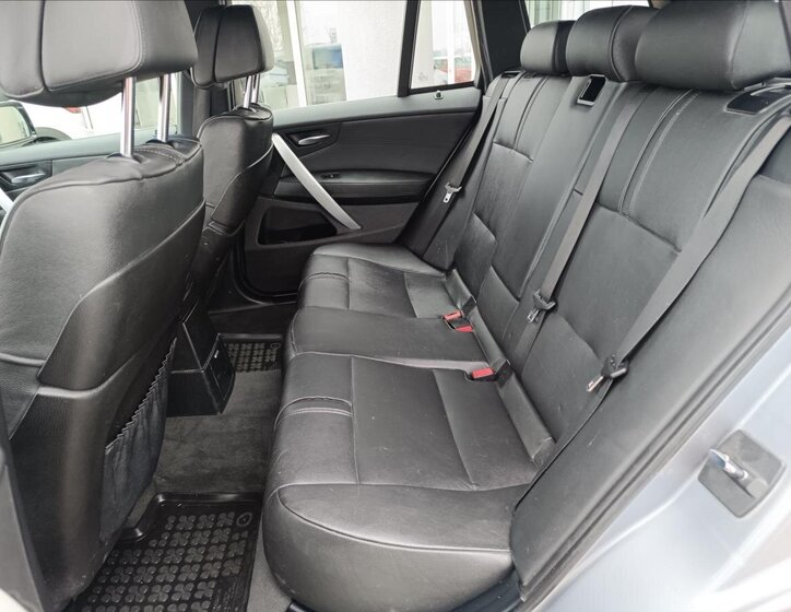 BMW X3 SUV / Terénní 3,0 l 210 kw