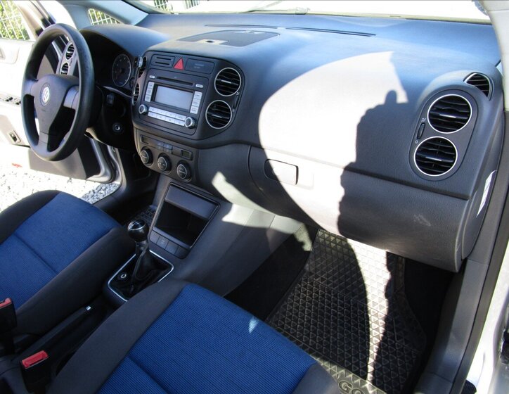 Volkswagen Golf Plus Skříň 1,6 l 75 kw