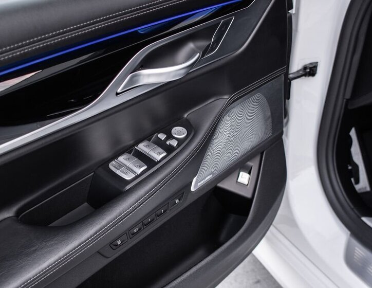 BMW Řada 7 Sedan 3,0 l 294 kw