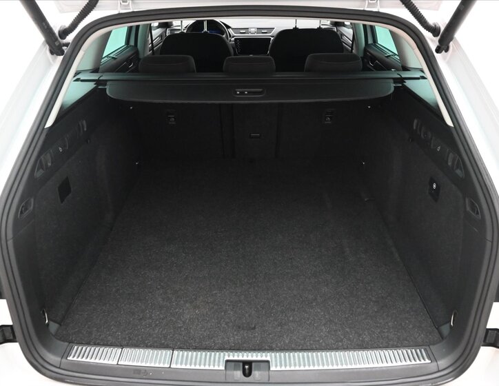 Škoda Superb Kombi 1,4 l 115 kw