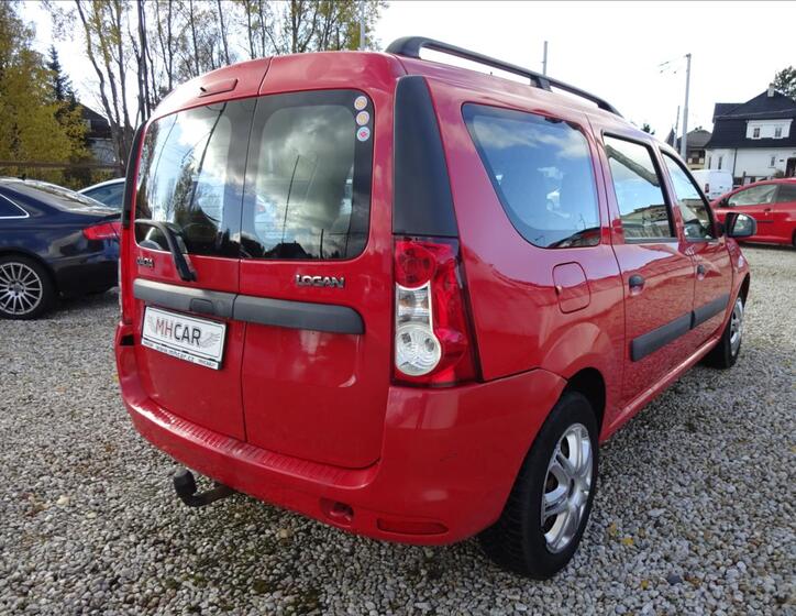 Dacia Logan 7