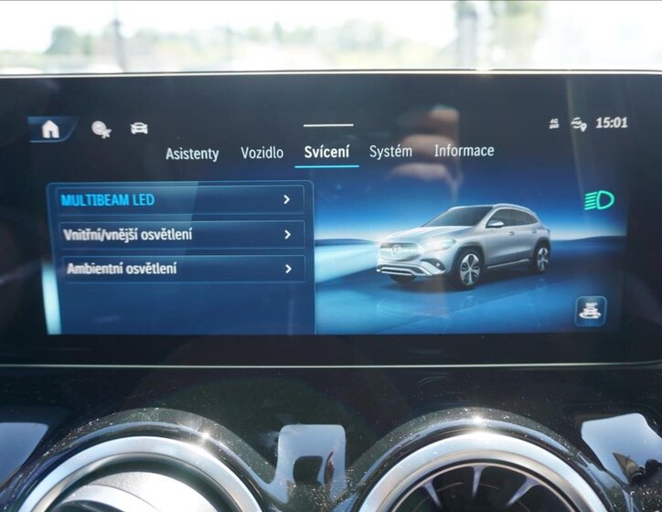 Mercedes-Benz GLA SUV 1,3 l 120 kw