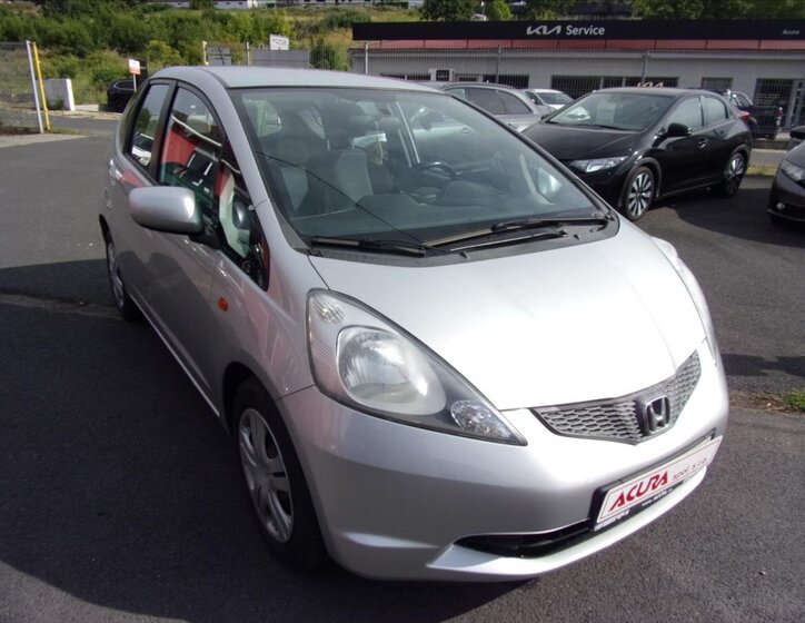 Honda Jazz Hatchback 1,2 l 66 kw