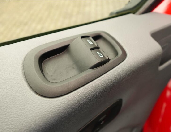 Ford Transit Ostatní 2,0 l 77 kw