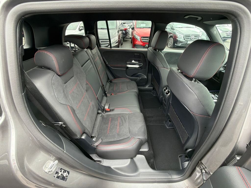 Mercedes-Benz GLB SUV / Terénní 2,0 l 110 kw