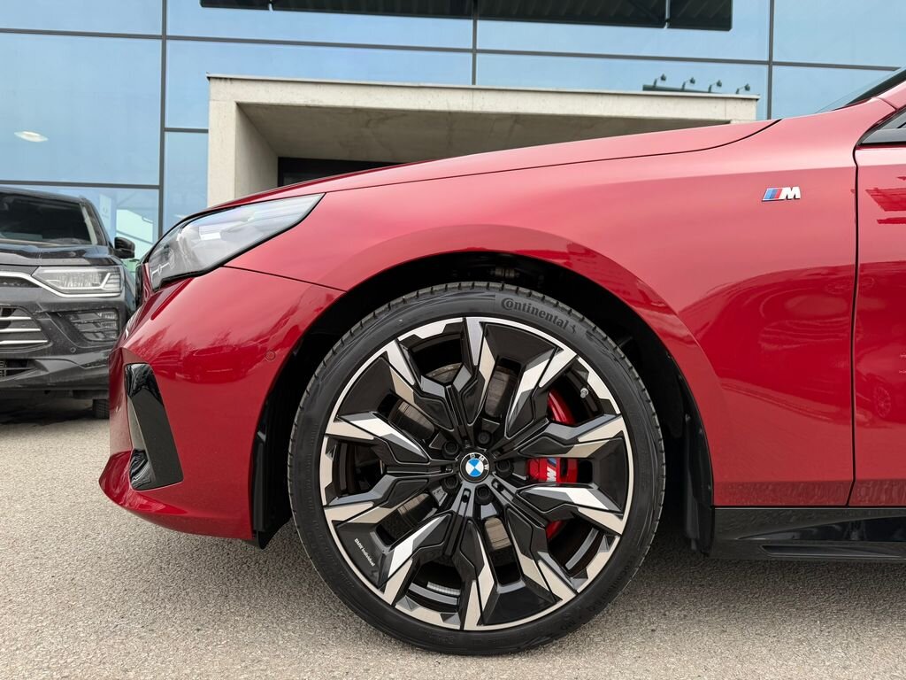 BMW Řada 5 Sedan / Limuzína 3,0 l 210 kw