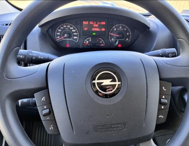 Opel Movano Skříň 2,2 l 103 kw