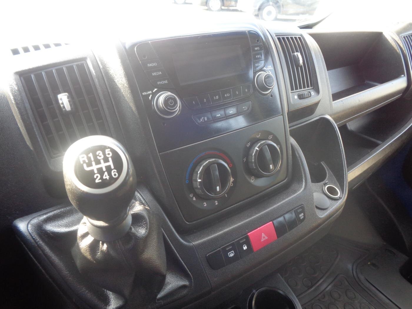 Peugeot Boxer Valník 2,0 l 96 kw