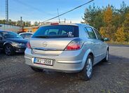 Opel Astra 6