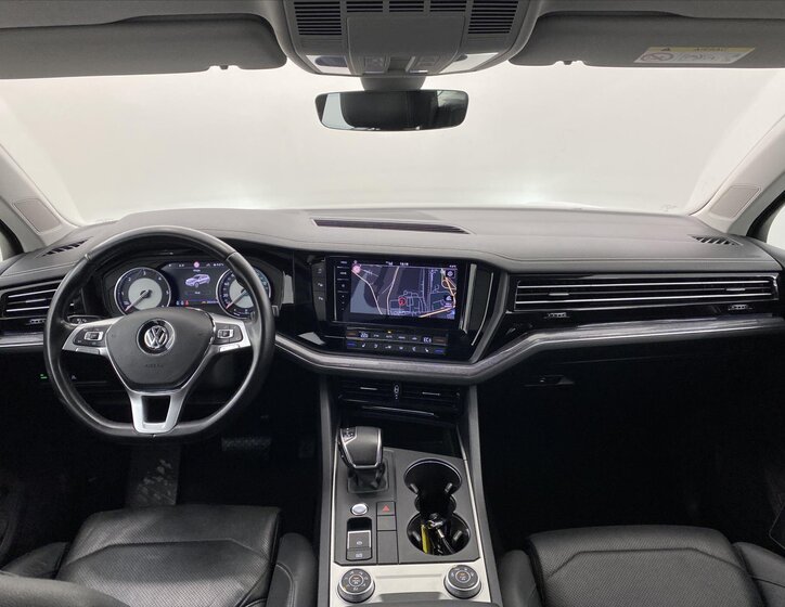 Volkswagen Touareg SUV / Terénní 3,0 l 170 kw