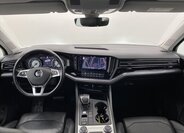 Volkswagen Touareg SUV / Terénní 3,0 l 170 kw