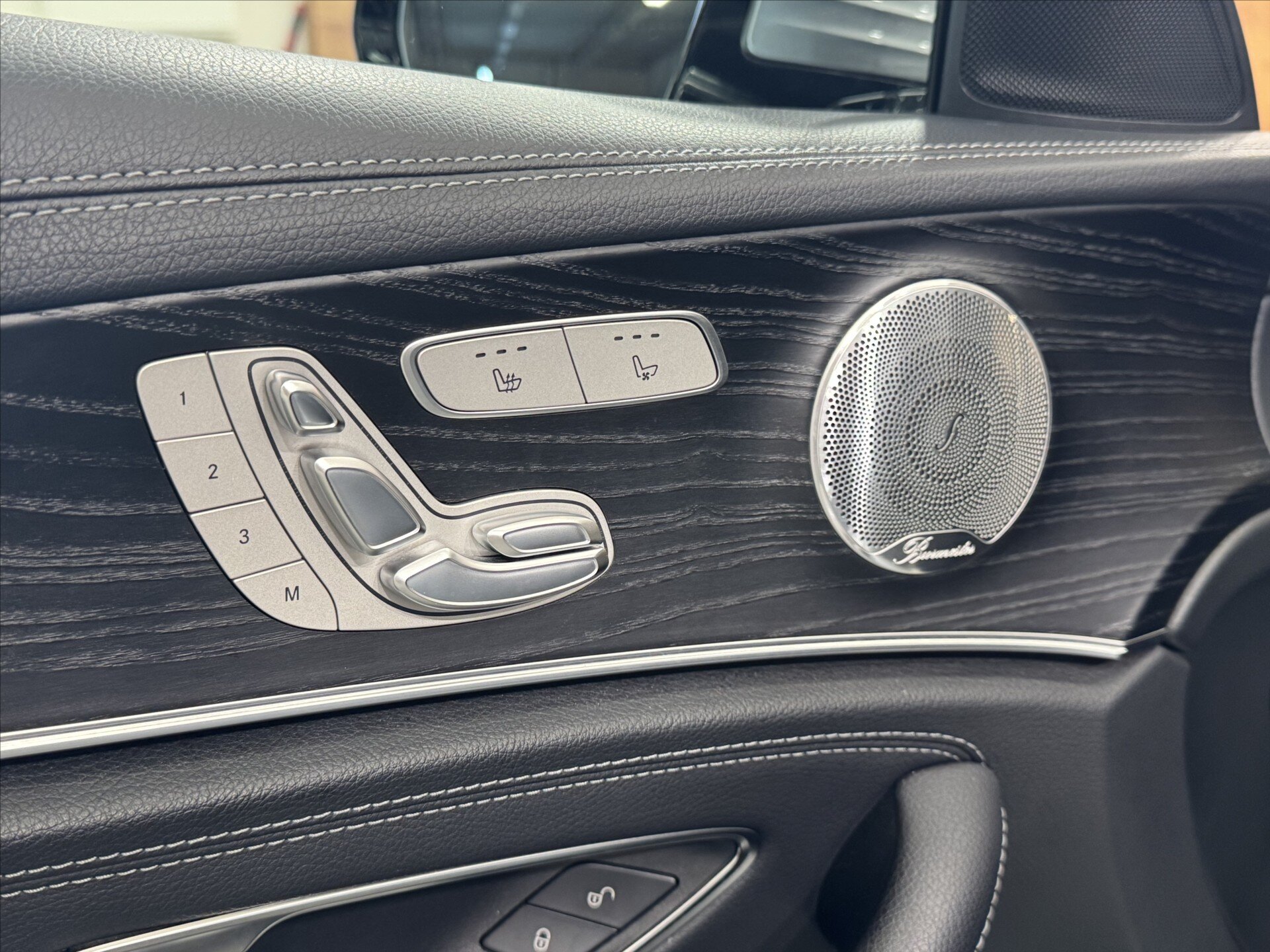 Mercedes-Benz Třídy E Kombi 2,9 l 243 kw