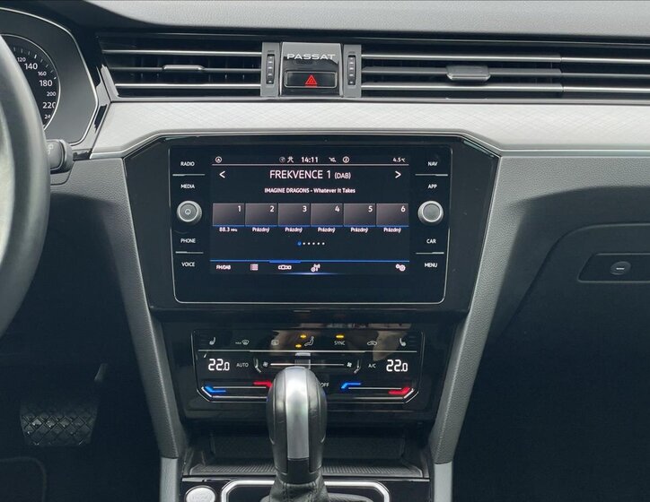 Volkswagen Passat Kombi 1,5 l 110 kw