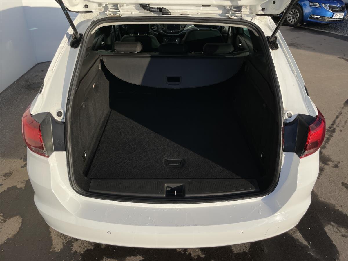 Opel Astra Kombi 1,5 l 90 kw