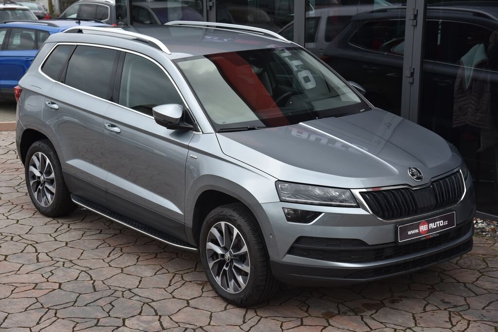 Škoda Karoq SUV / Terénní 1,5 l 110 kw