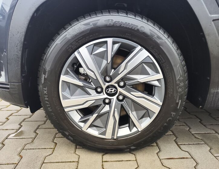 Hyundai Tucson SUV 1,6 l 110 kw