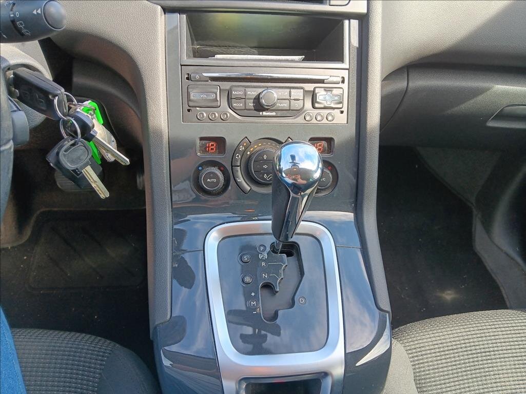 Peugeot 5008 MPV 1,6 l 88 kw