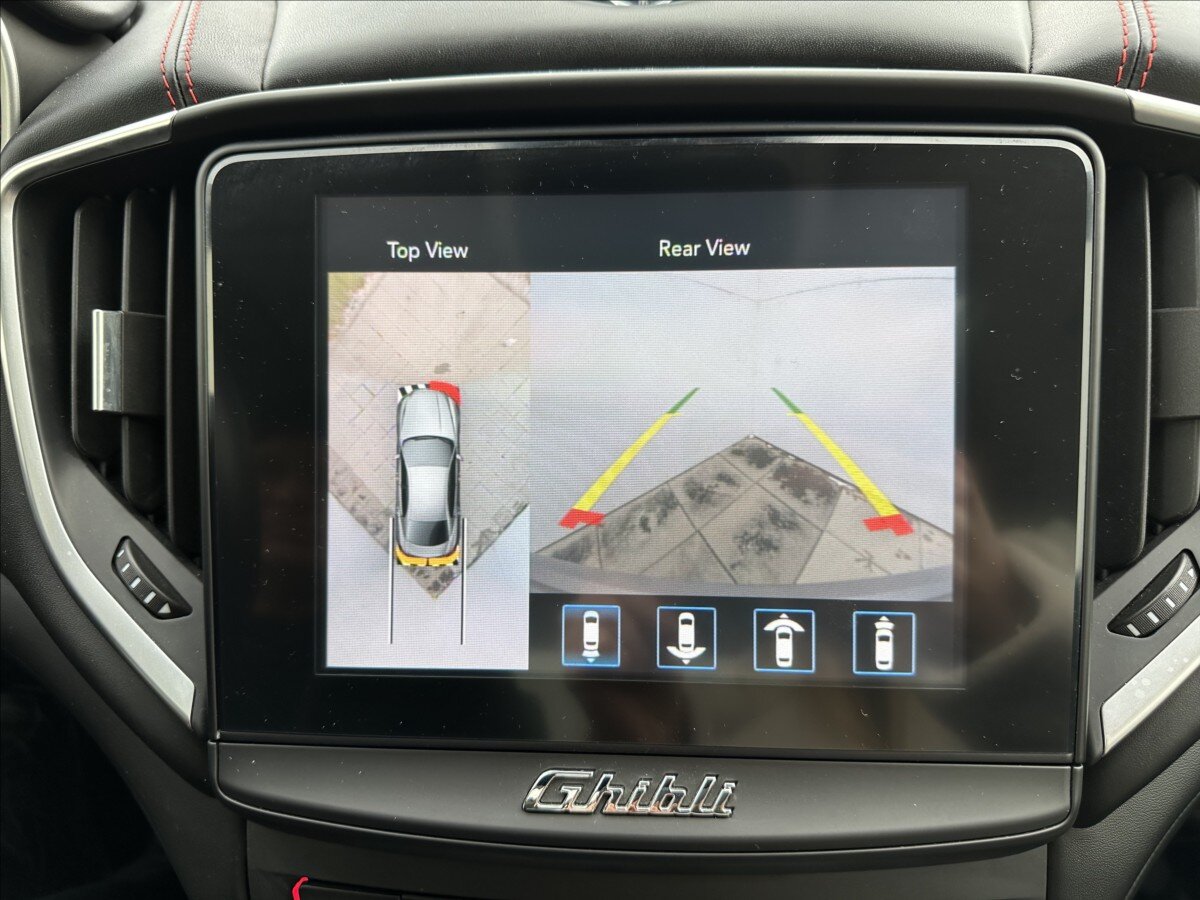 Maserati Ghibli Sedan 3,0 l 316 kw