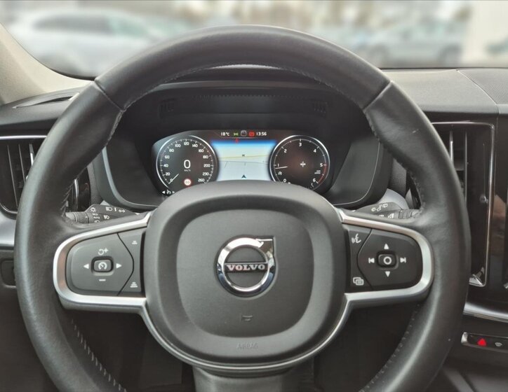 Volvo XC60 SUV 2,0 l 110 kw