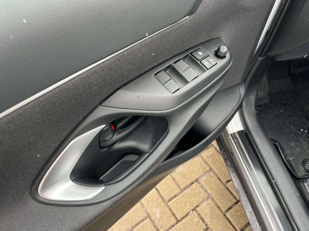 Toyota Yaris Cross SUV 1,5 l 68 kw